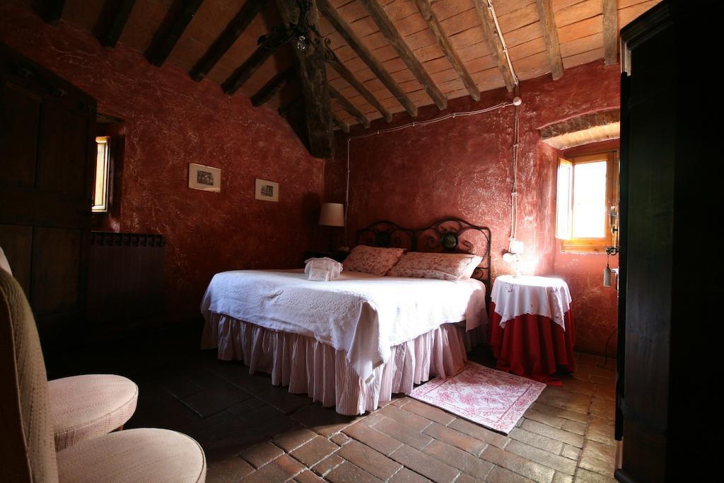 Villa Agriturismo La Pieve Pelago Zimmer foto